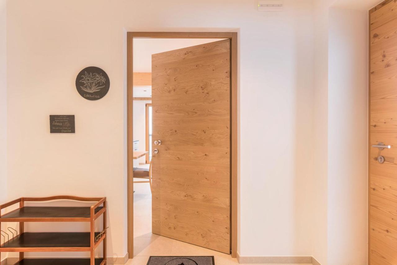 Planerhof Apartment Edelweiss Funes  Buitenkant foto