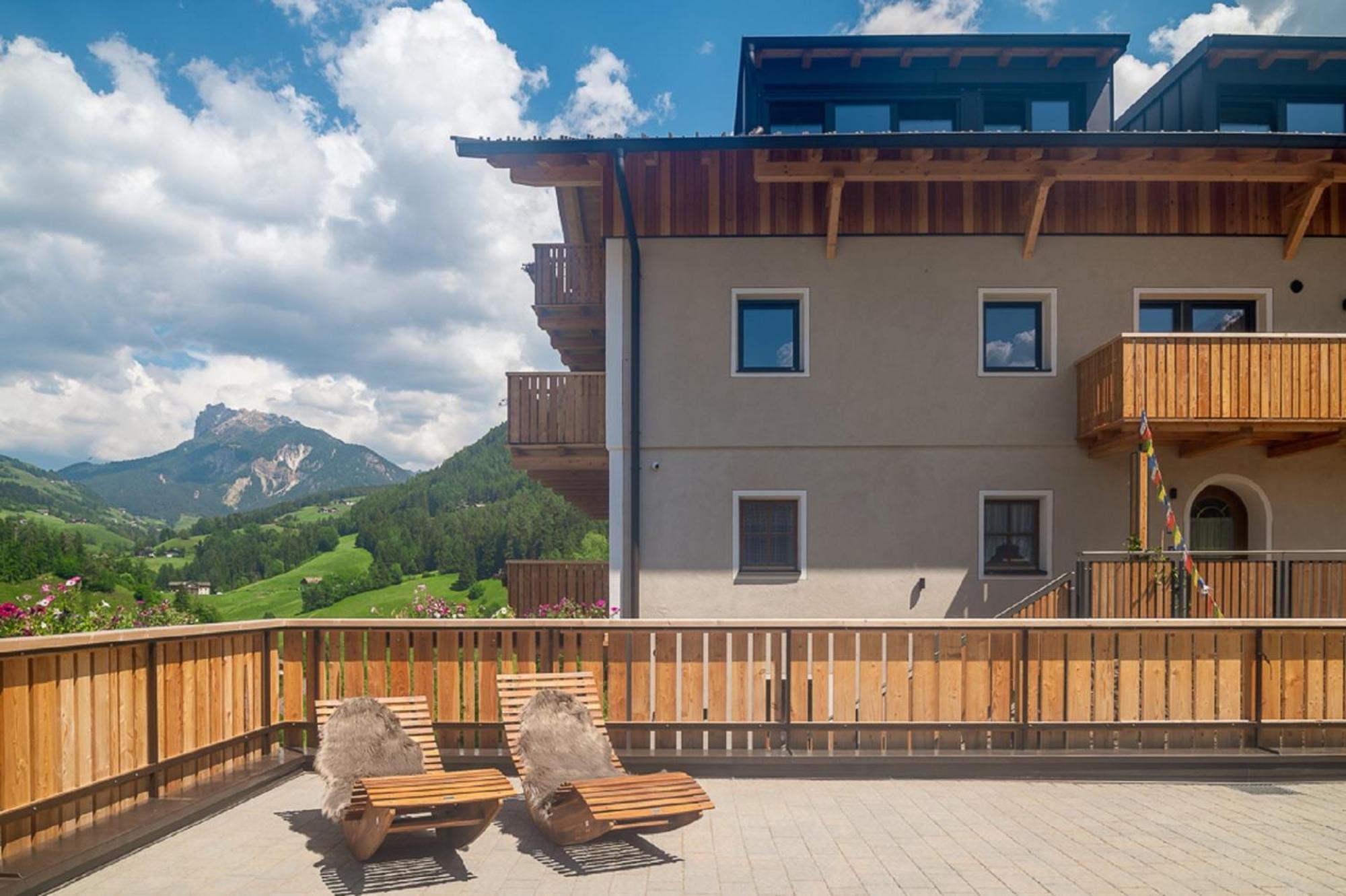 Planerhof Apartment Edelweiss Funes  Buitenkant foto